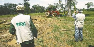 Inra tráfico tierras