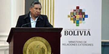 Rogelio Mayta, Canciller Bolivia