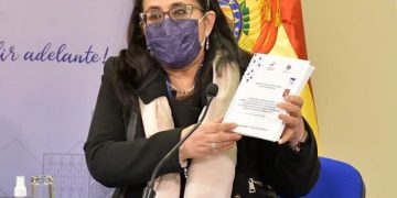 Ivette Espinoza, viceministra Pensiones y servicios financieros