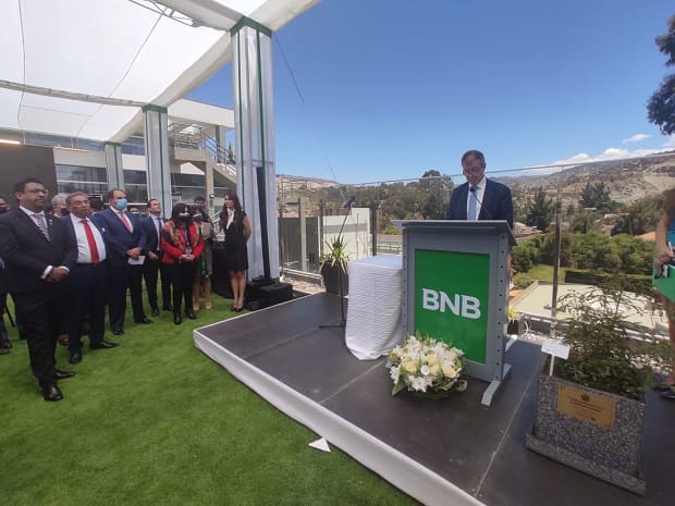 BNB inaugura edificio La Paz