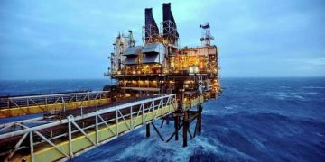 Hidrocarburos. Plataforma petrolera. Escocia