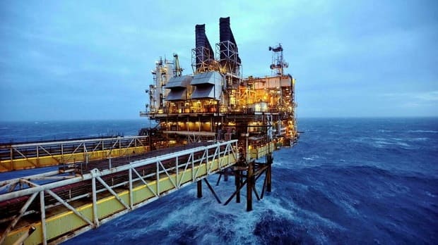 Hidrocarburos. Plataforma petrolera. Escocia
