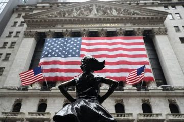 Wall Street bolsa de valores, inversiones, recesión economía