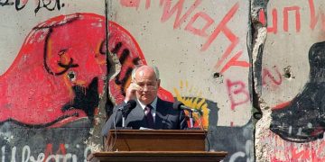 Gorbachov , discurso muro de Berlin