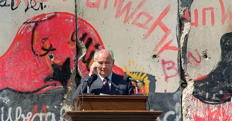 Gorbachov , discurso muro de Berlin