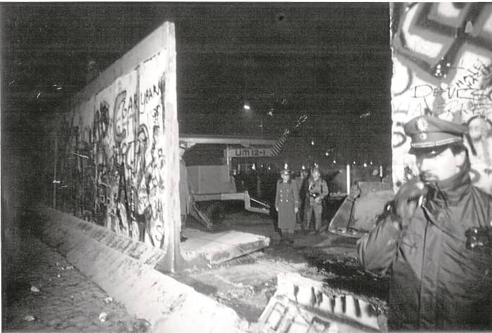 Muro de Berlin, caida