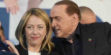 Berlusconi y Meloni, Italia
