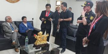 Pedro castillo, destituido y detenido, Perú