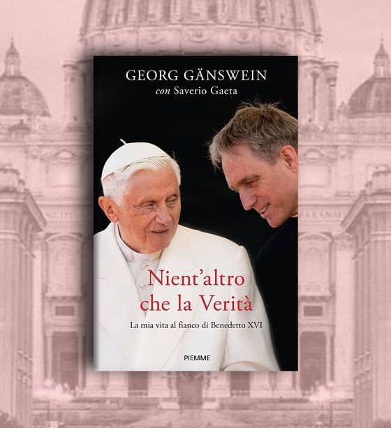 libro, Georg Gänswein, iglesia catolica