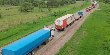 Santa Cruz, Pailón, bloqueo de caminos, economía