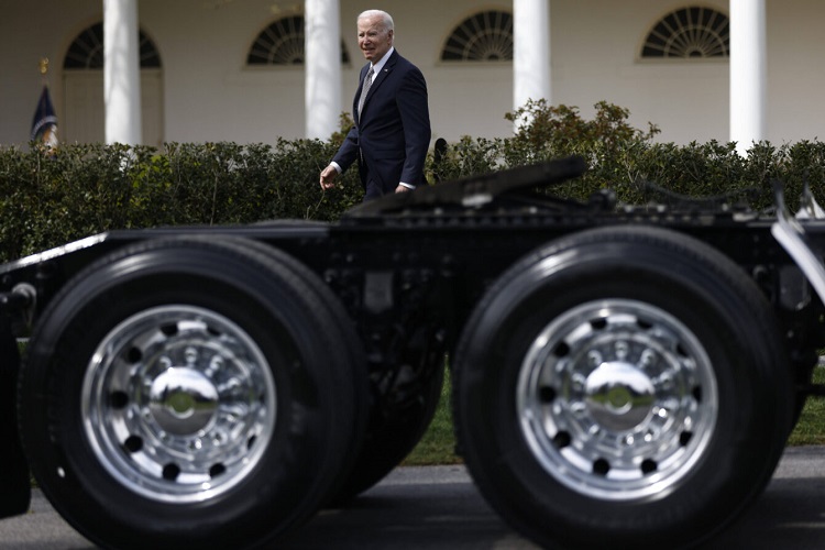 Joe Biden, industria posneoliberal