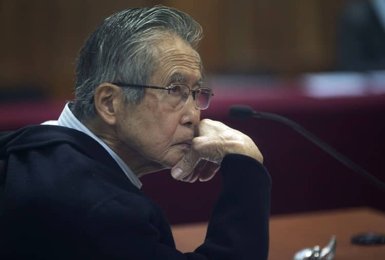 Fujimori, investigado por venta encubierta de armas a las FARC
