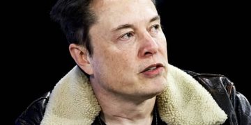 Elon Musk personajes 2023
