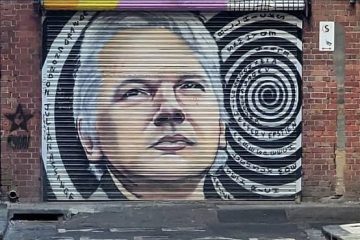Julian-Assange mural Melbourne Australia Foto Cory Doctorow