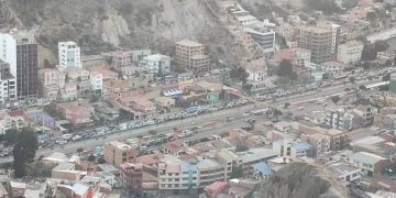 pánico La Paz filas gasolina cajeros mercados intento golpista