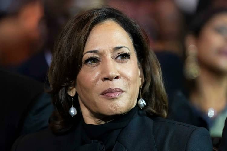 kamala harris eeuu