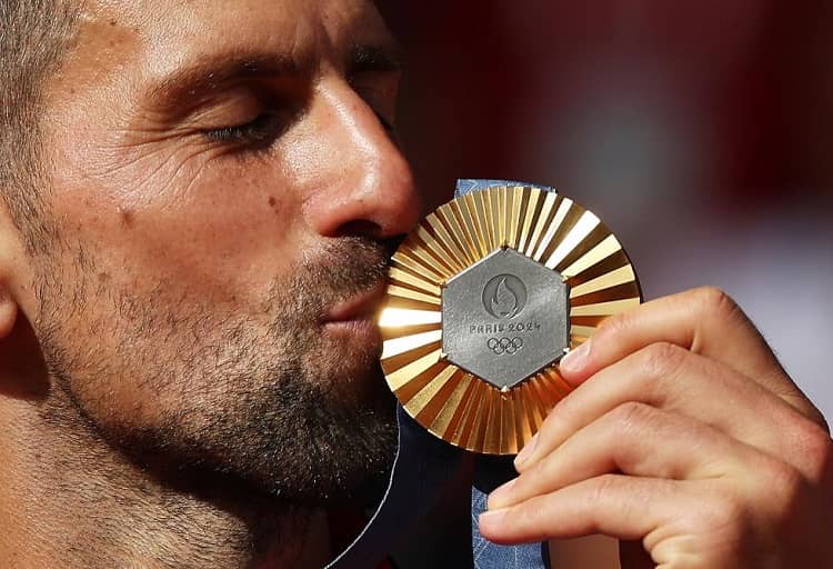 Djkovic gana medalla de oro París 2024