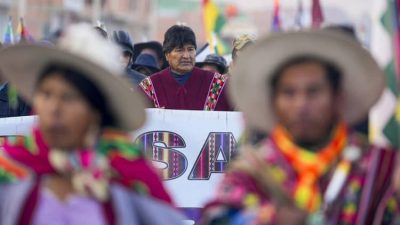 evo morales, marcha política en La paz