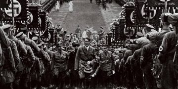 hitler congreso nuremberg 1934, fascismo