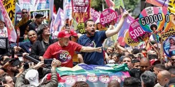 brasil elecciones municipales, lula en campaña con candidato