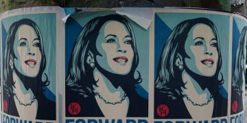 kamala harris afiche elecciones eeuu 2024