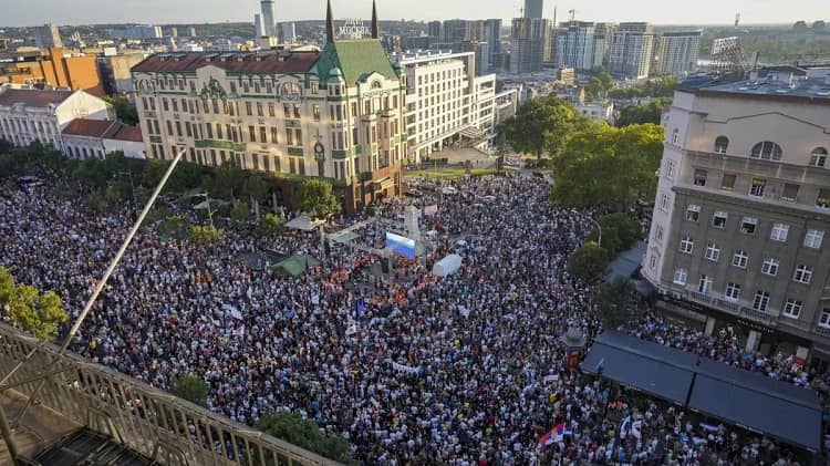 Serbia protestas de estudiantes