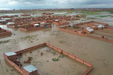 desborde rios, inuncadiones, lluvias Viacha, El alto, La Paz