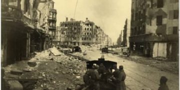 ejército rojo rusia toma berlín 1945. el país