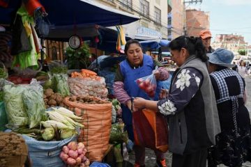 compra de alimentos en La Paz