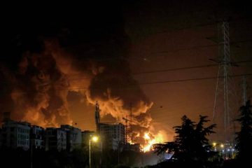 incendio depósitos de petroleo Teheran irán junio 2025