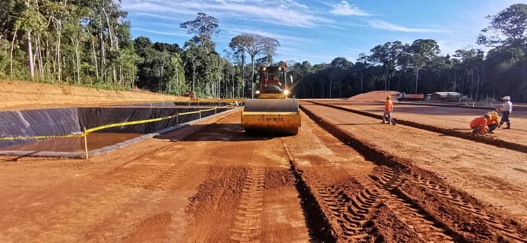 perforación de los pozos Tomachi X1 ypfb