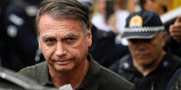 bolsonaro, tobillera