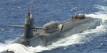 Submarino fuerza naval de EEUU en el pacífico