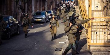 israel arremete en cisjordania y gaza