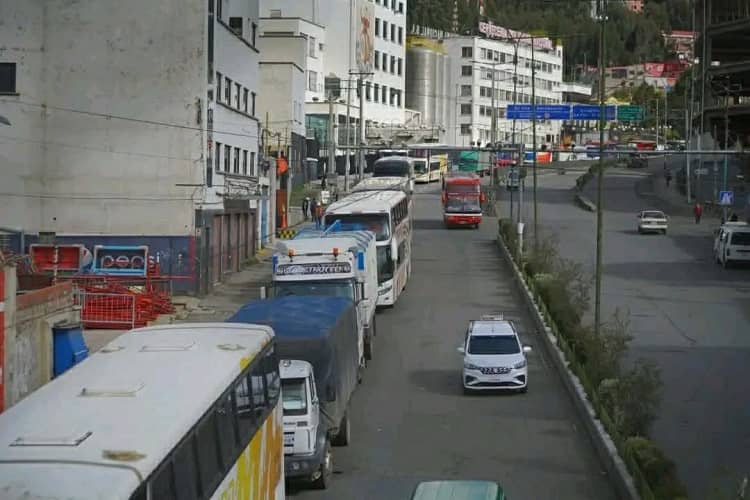 filas combustible 2026 la paz bolivia