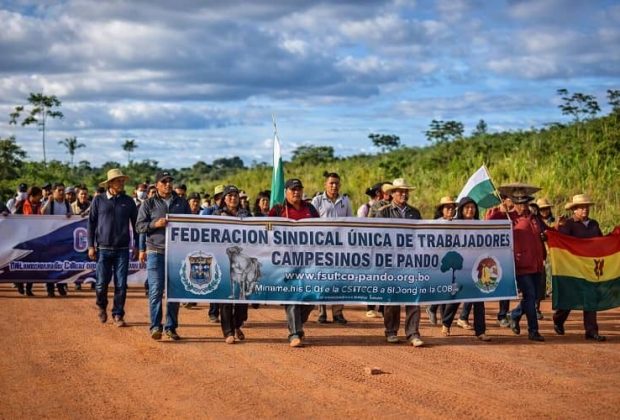 marcha pueblos indígenas panbo y beni contra ley 157