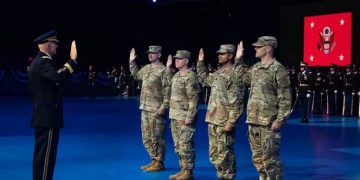 directivos tecnológicos juran como militares del pentágono