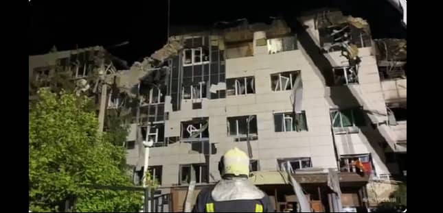 ataque con drones ucranianos a un residencia estudiantil en Rusia