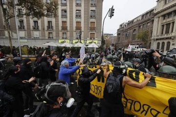 chile protestas por recortes en educación y reformas junio 2026