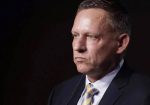peter thiel palantir ia