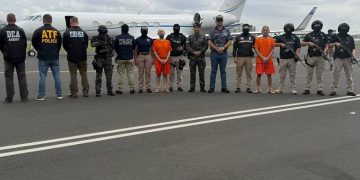 Ecudor extradita dos miembros de los choneros a EEUU junio 2026