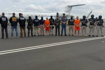 Ecudor extradita dos miembros de los choneros a EEUU junio 2026