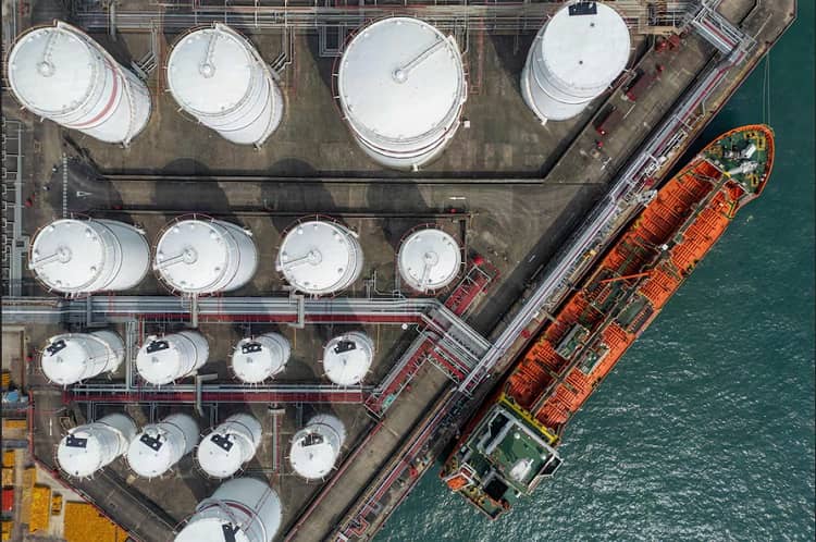 hong kong tanques almacenamiento petróleo