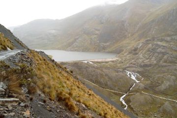represa de agua hampaturi la paz
