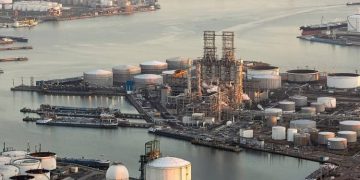 ExxonMovil refinería de Amberes