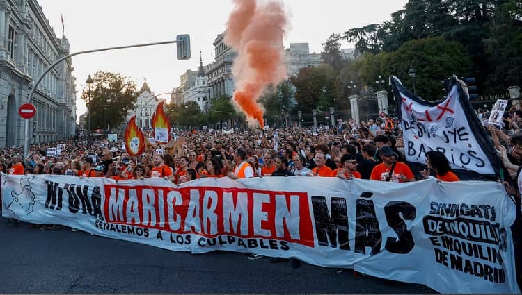 Maricarmen marcha por la vivienda en España